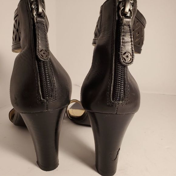 𝅺adrienne Vittadini Heels, sz. 7.5 - Picture 4 of 9